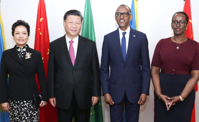 习近平同卢旺达总统卡加梅举行会谈