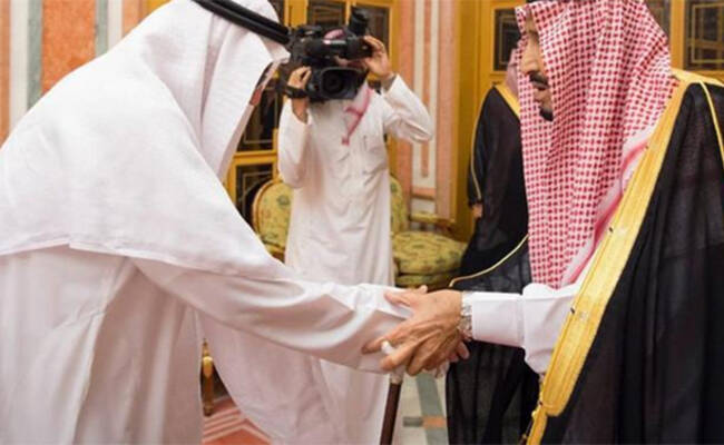 沙特国王接见遇害记者家人 亲属表感谢