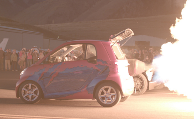 汽车装喷火涡轮发动机 时速超350公里