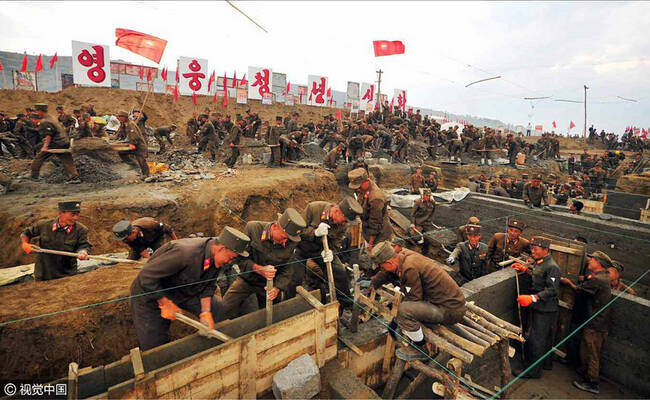 朝鲜灾后重建工地现场画面曝光