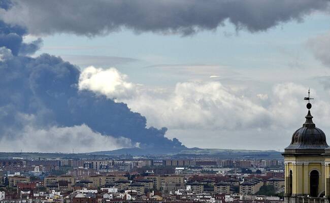 一个轮胎废弃场对城市的威胁有多大