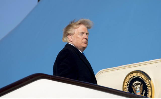 特朗普结束访华 启程飞往越南