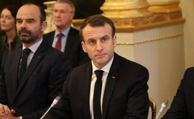 马克龙召开危机会议
