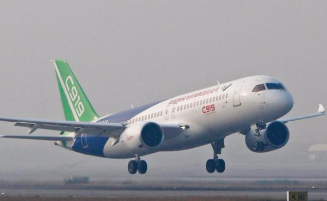 C919在上海转场前的最后一次试飞