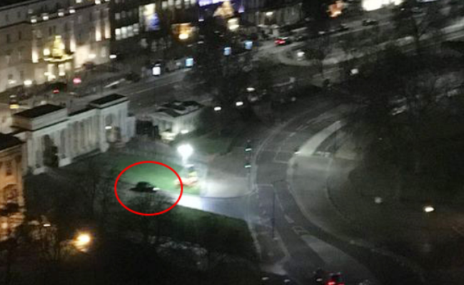 可疑车辆停白金汉宫附近 道路被封锁