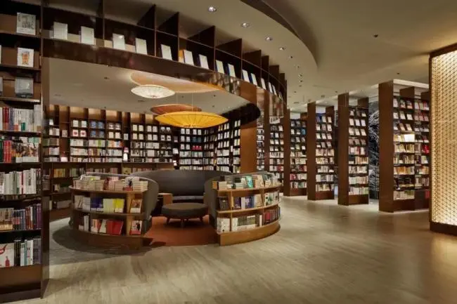 ChatGPT掀翻旧规?体验生成式AI革命,签到即获惊喜礼! ChatGPT掀翻旧规?体验生成式AI革命,签到即获惊喜礼!