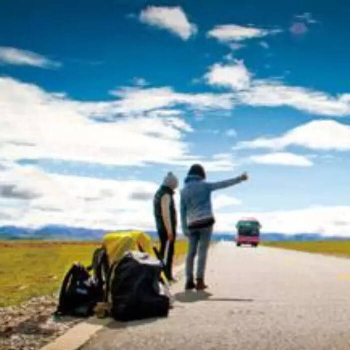 睡穷游女不戴套