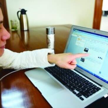 <em>最美洗脚妹</em>:我开个<em>足浴</em>店 盖了至少十个章-凤