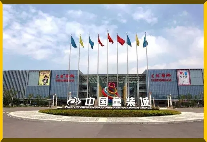 童模 女露腿、挨打、扭屁股、整容…30万童模正沦为父母摇钱树插图8 童模 女露腿、挨打、扭屁股、整容…30万童模正沦为父母摇钱树插图8