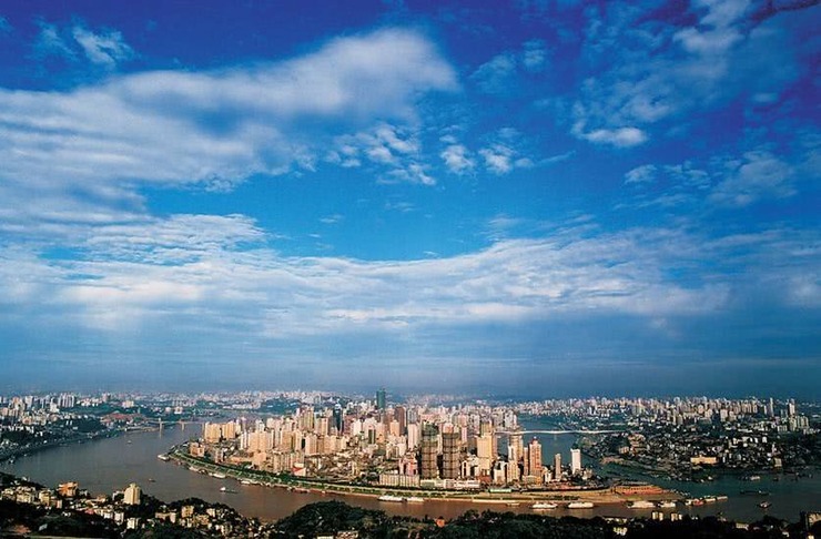 中国人口最多的城市,面积是上海的13倍,世界排