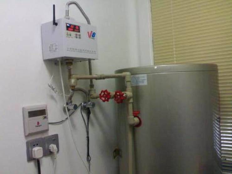 在卫生间厨房就没有热水可以用来,而如果装在卫生间,冬天又不愿意洗碗