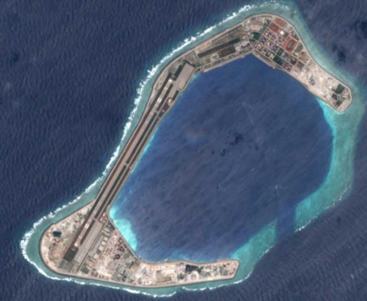 南沙群岛—渚碧岛2019-08-25欧洲哨兵卫星图 相比较早之前的卫星图,这
