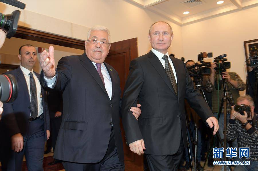 巴勒斯坦总统阿巴斯与俄总统普京讨论中东事务