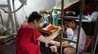 贛州19歲少年劉宏決定帶著爸爸一起上大學，背后原因曝光