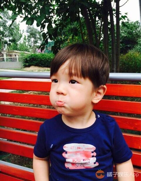 的小时候么?没错,就是bigbang家top!俩人