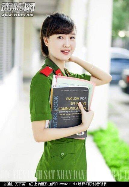可怜兮兮的被俘越南女兵 抓住该咋办(图)