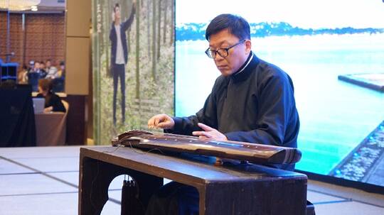 浙派古琴艺术家徐君跃先生演奏《聆听杭州