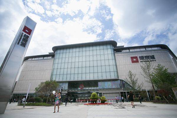 银泰商业去年销售所得168亿 净利涨17.5%至13亿