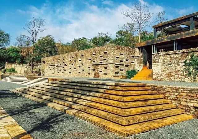 24/40"艺术,也不应该只是城里人的专利.