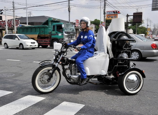 日本發明糞便動力摩托車