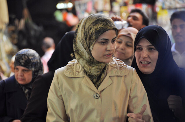 叙利亚女人 市场图片
