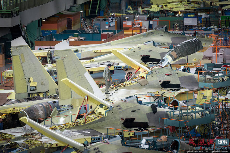 该飞机制造厂是俄最大规模的飞机制造厂,是硬件设施最好的.