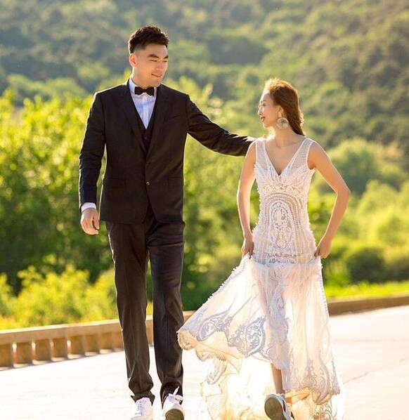 郎才女貌!辽宁大将李晓旭低调完婚