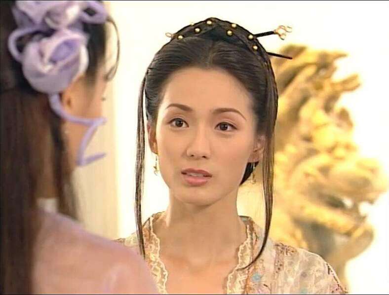 "何仙姑"郑秀珍宣布离婚:快乐从不建立在别人身上