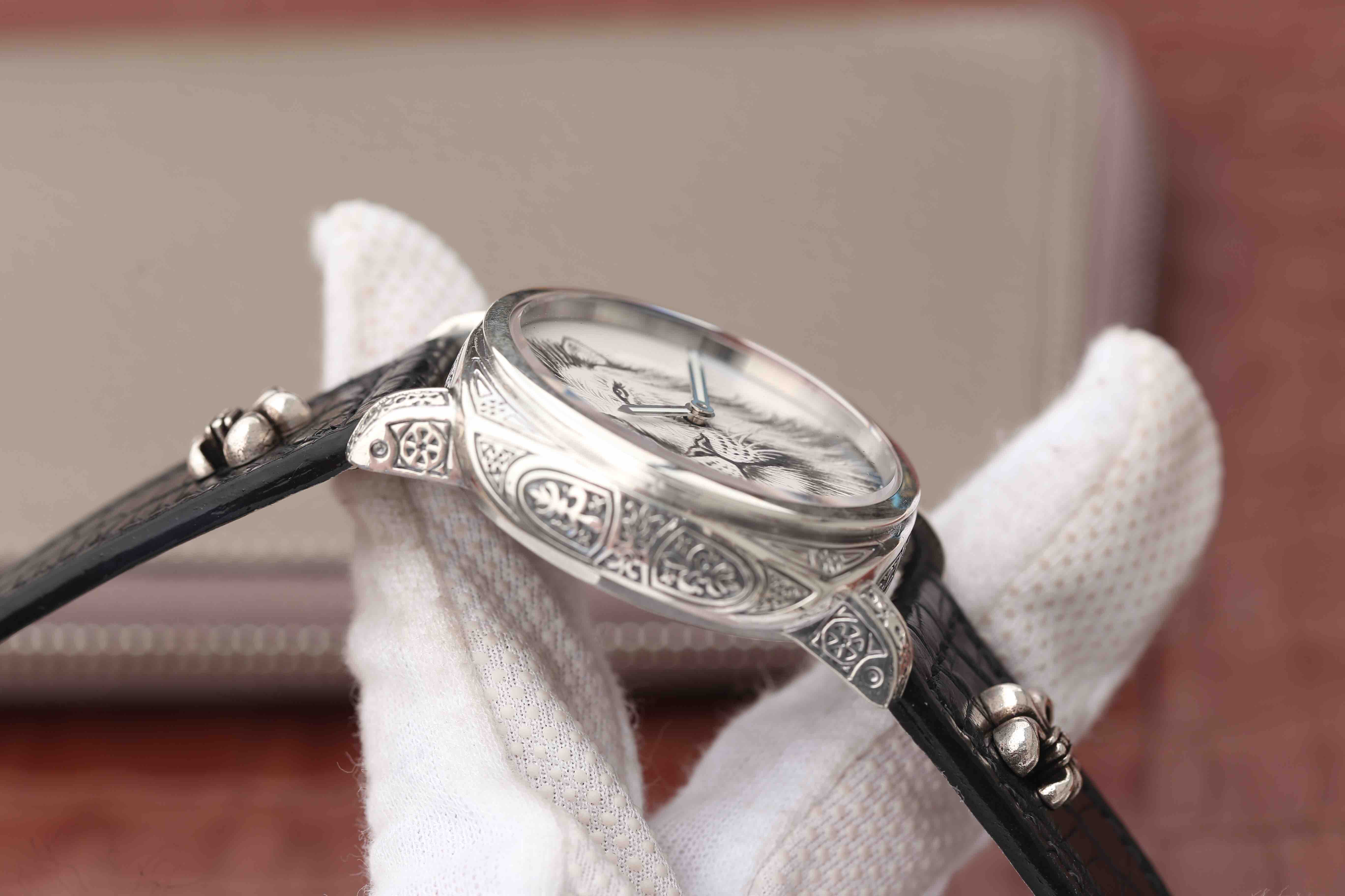 狂野的气息 古典的气质 沛纳海手表纯银沛纳海百兽之王老虎(狮子)欣赏