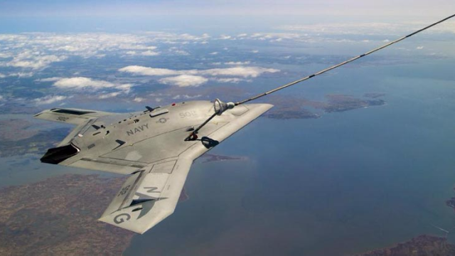 美国这类战机由鹰变鸡揭秘其不断坠毁的真正原因