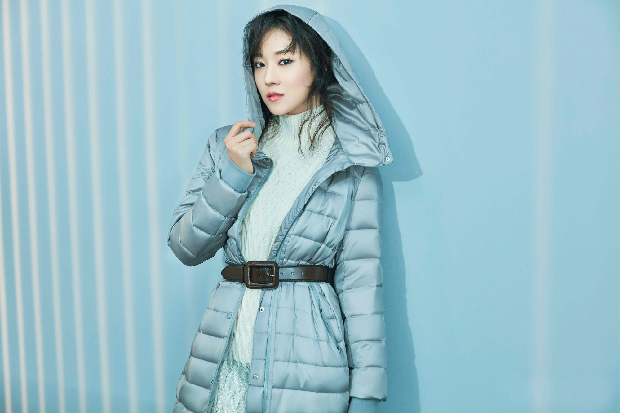 《猎场》女主菅纫姿时尚职场写真霸气显范