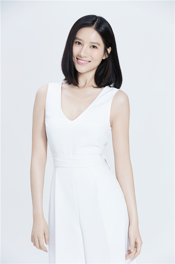 大胸姐吴优新作回归莫斯科行动上演跨国缉凶