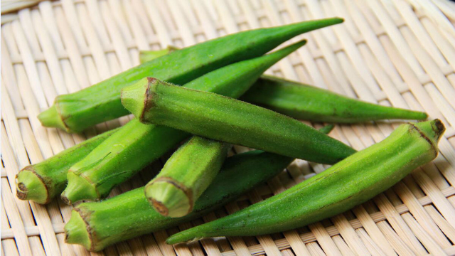 农村有一种野草,叶子会长成一个圆圈,能保护视力,减肥美白肌肤