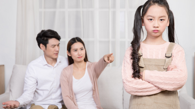 父母批评孩子时千万别选这些时间段否则后果很严重