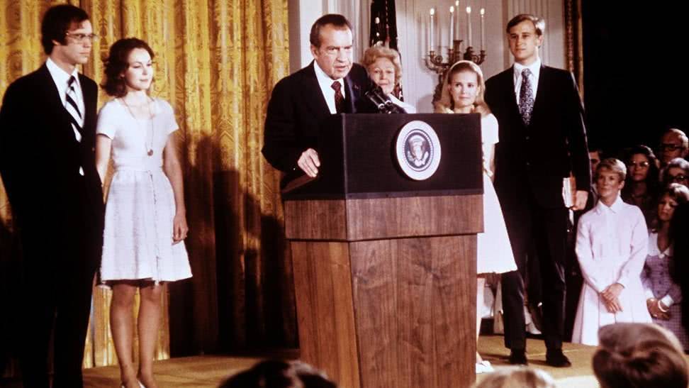 美国的政治丑闻-水门事件,一个总统生涯的结束!