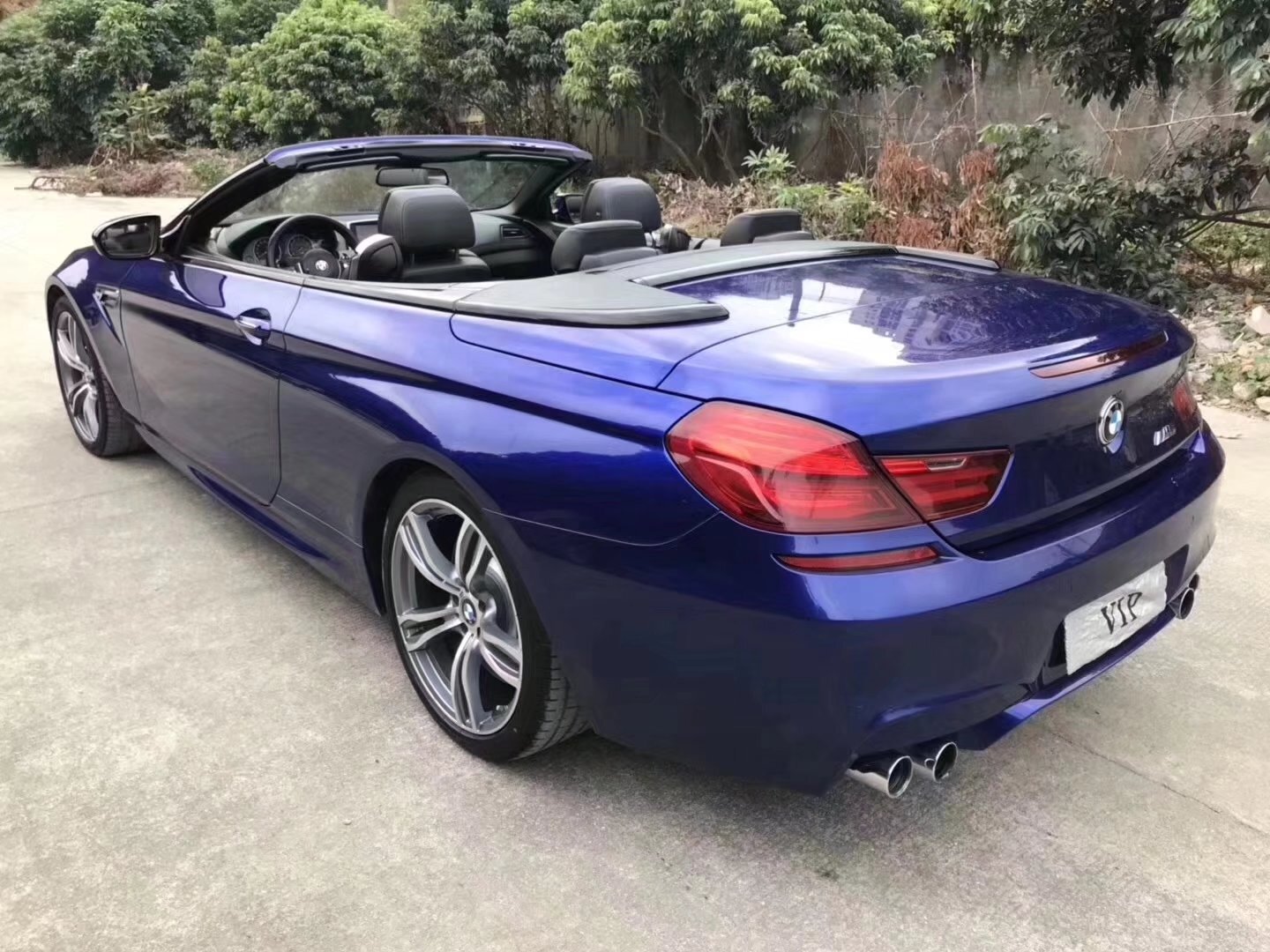 宝马.m6敞篷跑车 落地229万如今60万挥泪出售泡妞神器