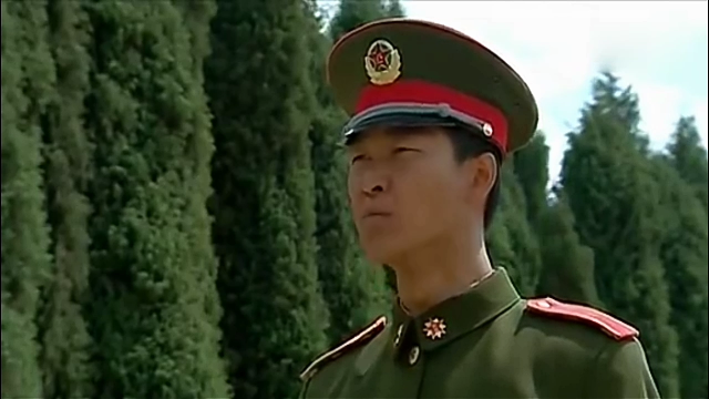 士兵突击马小帅是七连最后一位入伍士兵其入伍场面振奋人心