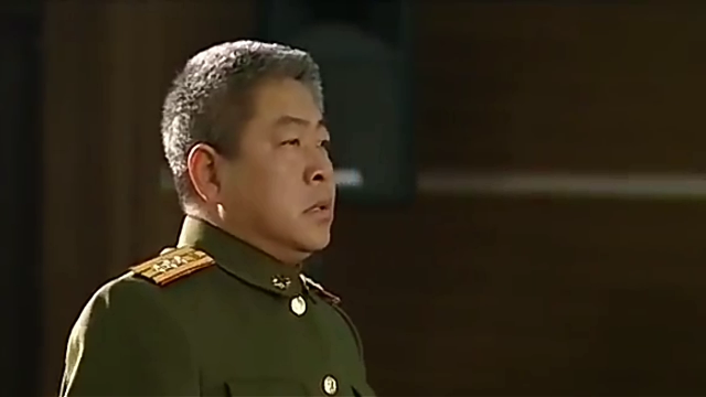 士兵突击 师部决定把702团作为改革试点 团长心痛了