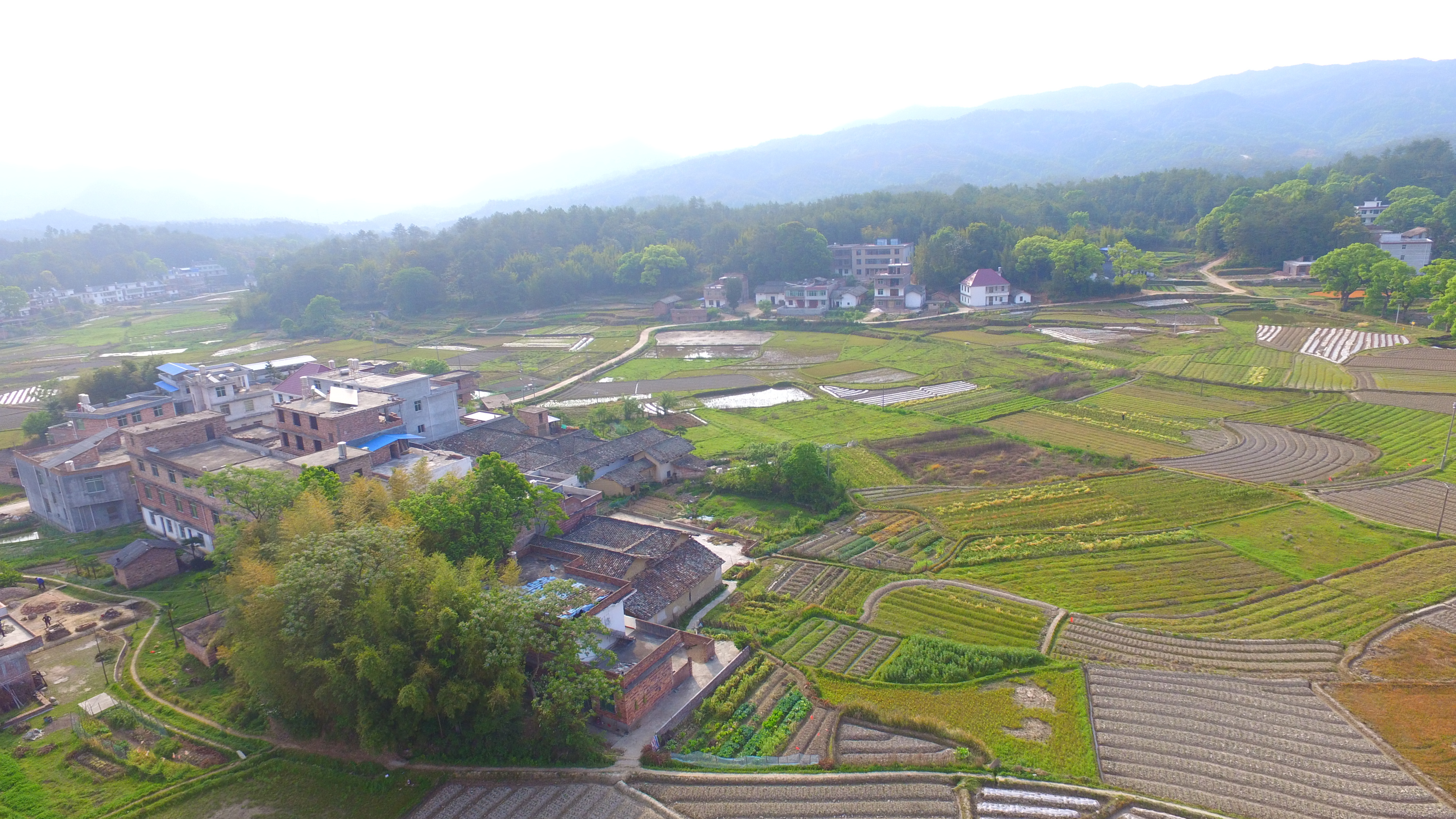 苏摄见摄新赣南农村空拍于都县马安乡大罗村