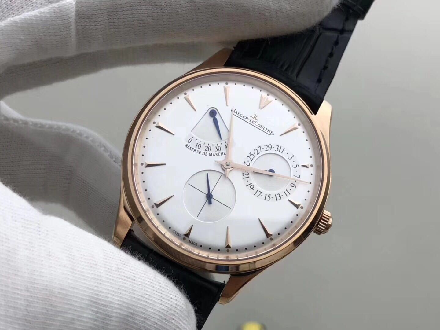 老陈表业:原装正品开模积家小丑玫瑰金史上最强版本_凤凰网财经_凤凰