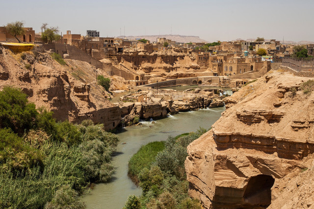 top.3阿瓦士.这座建于卡伦河岸边的城市以工业闻名.