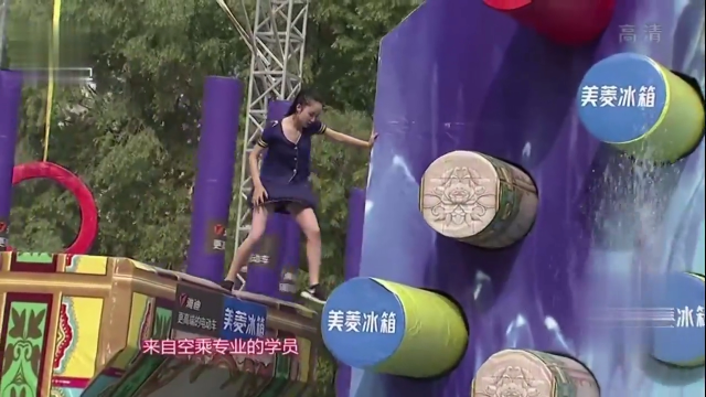 美女又穿裙子就来闯关这次我无话可说