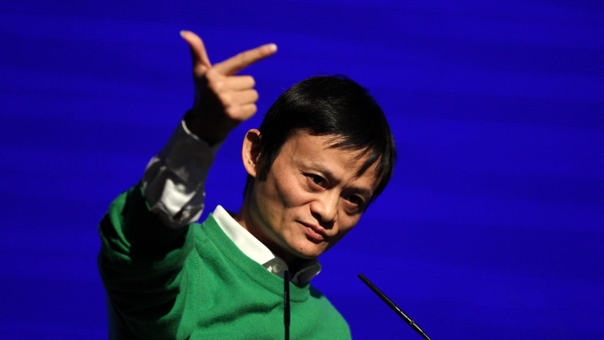 马云分析:2019年两大行业,会成就一批千万富翁!_凤凰网财经_凤凰网