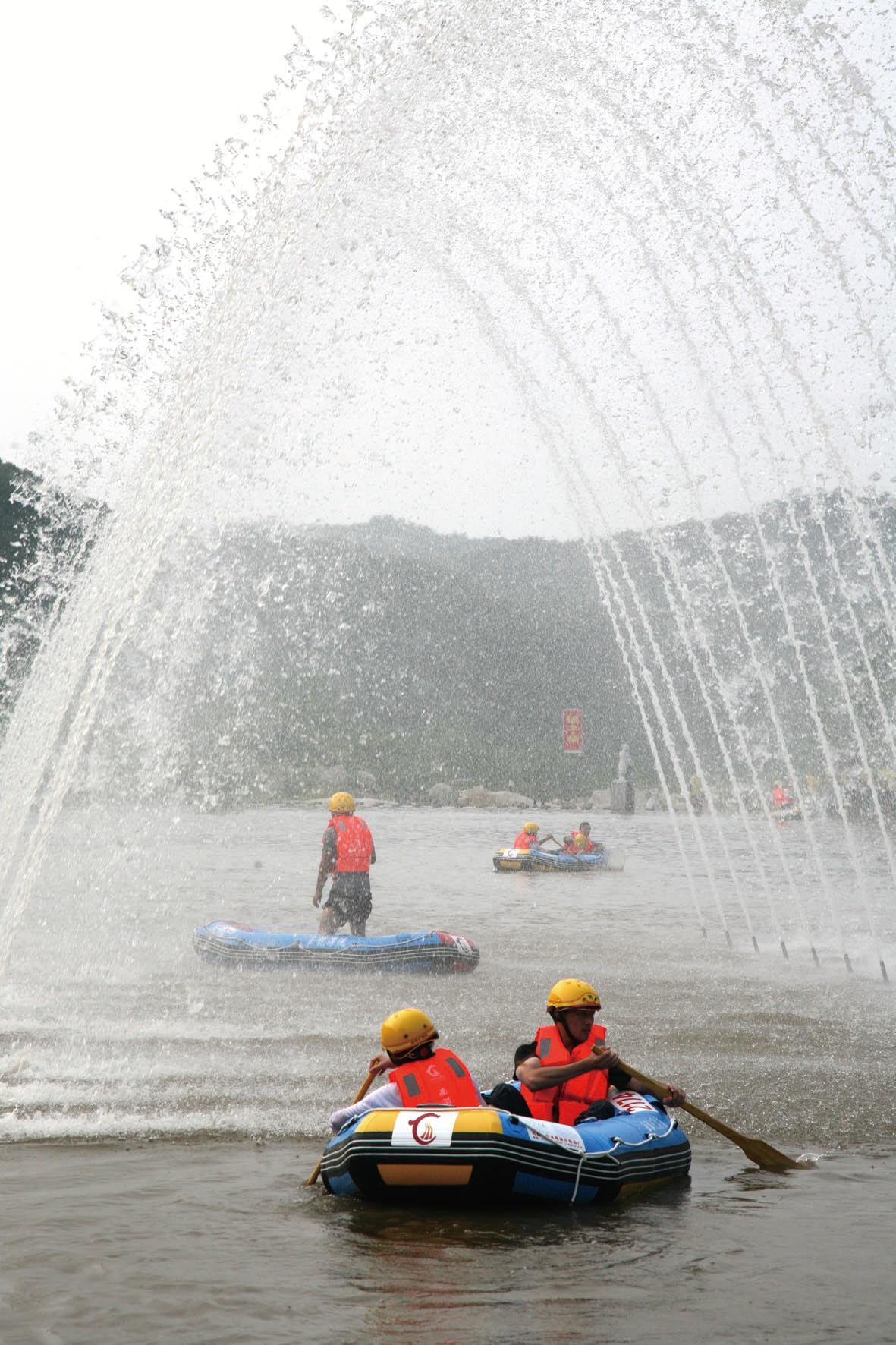 距离武汉2小时高颜值的漂流