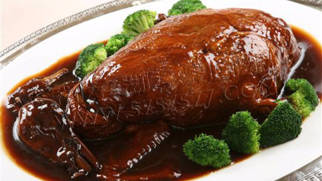 八宝鸭好吃又营养