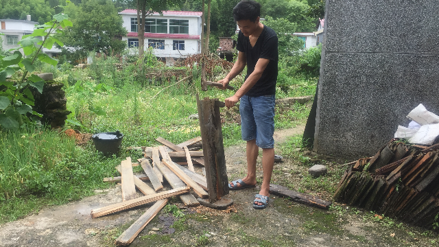 磨刀不费砍柴工再怎么磨刀也没这个斧子厉害