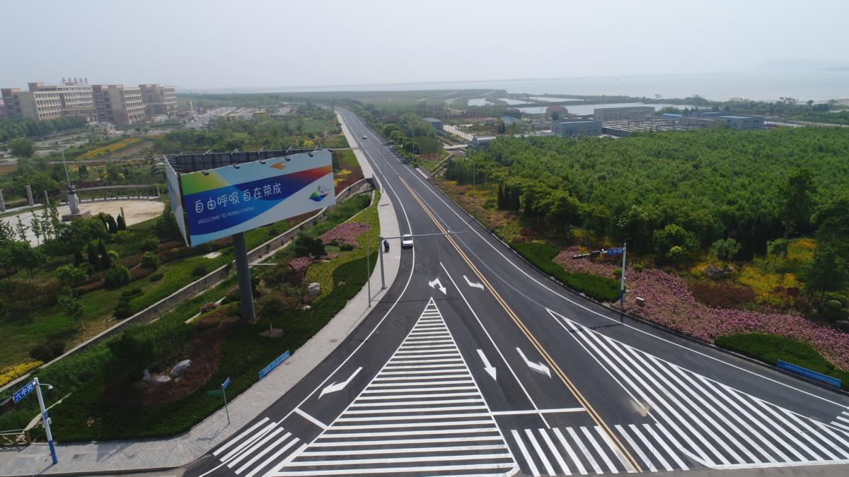 便民| 环湖路升级改造工程完工通车__凤凰网