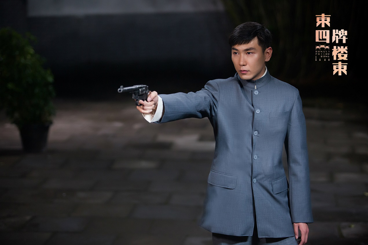 杨俊超《东四牌楼东》看时代沧桑巨变 挑战人生大起