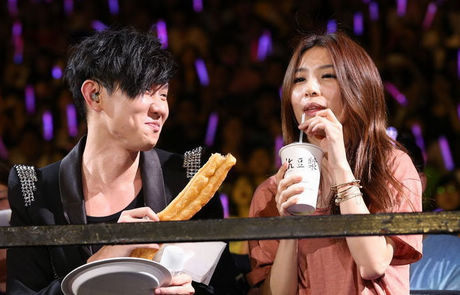 为什么林俊杰追了田馥甄十几年还不放弃?_凤凰网娱乐_凤凰网