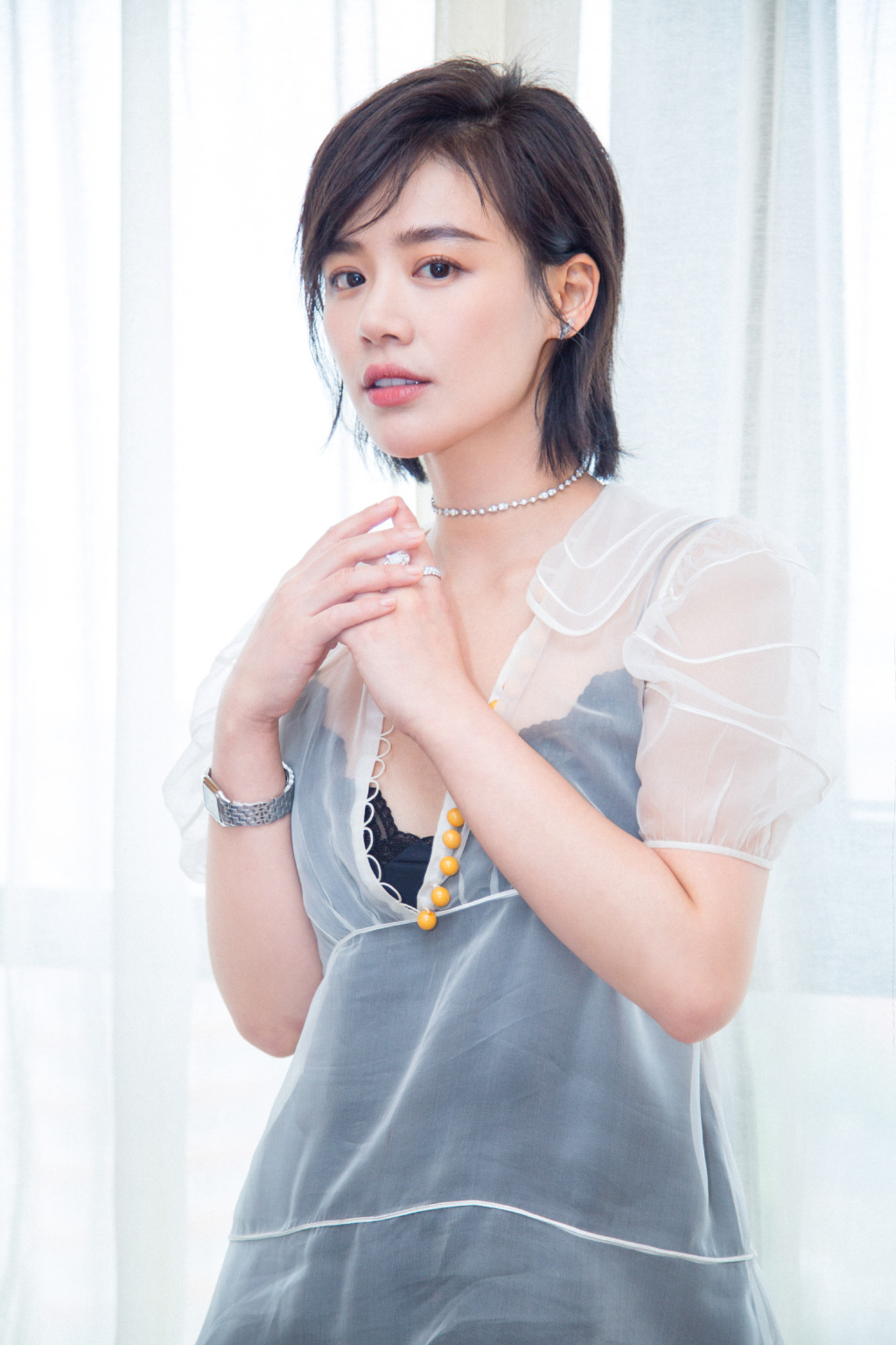 少女与蕾丝的暴风少女-马思纯